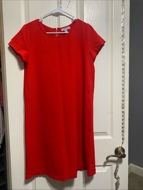 Chelsea28 Vibrant Red Short-Sleeve Shift Dress